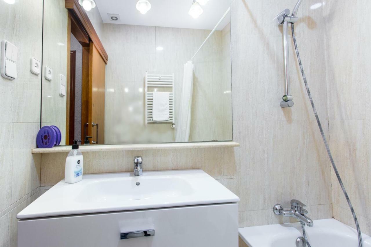 Friendly Rentals Rambla Flower Barcellona Esterno foto